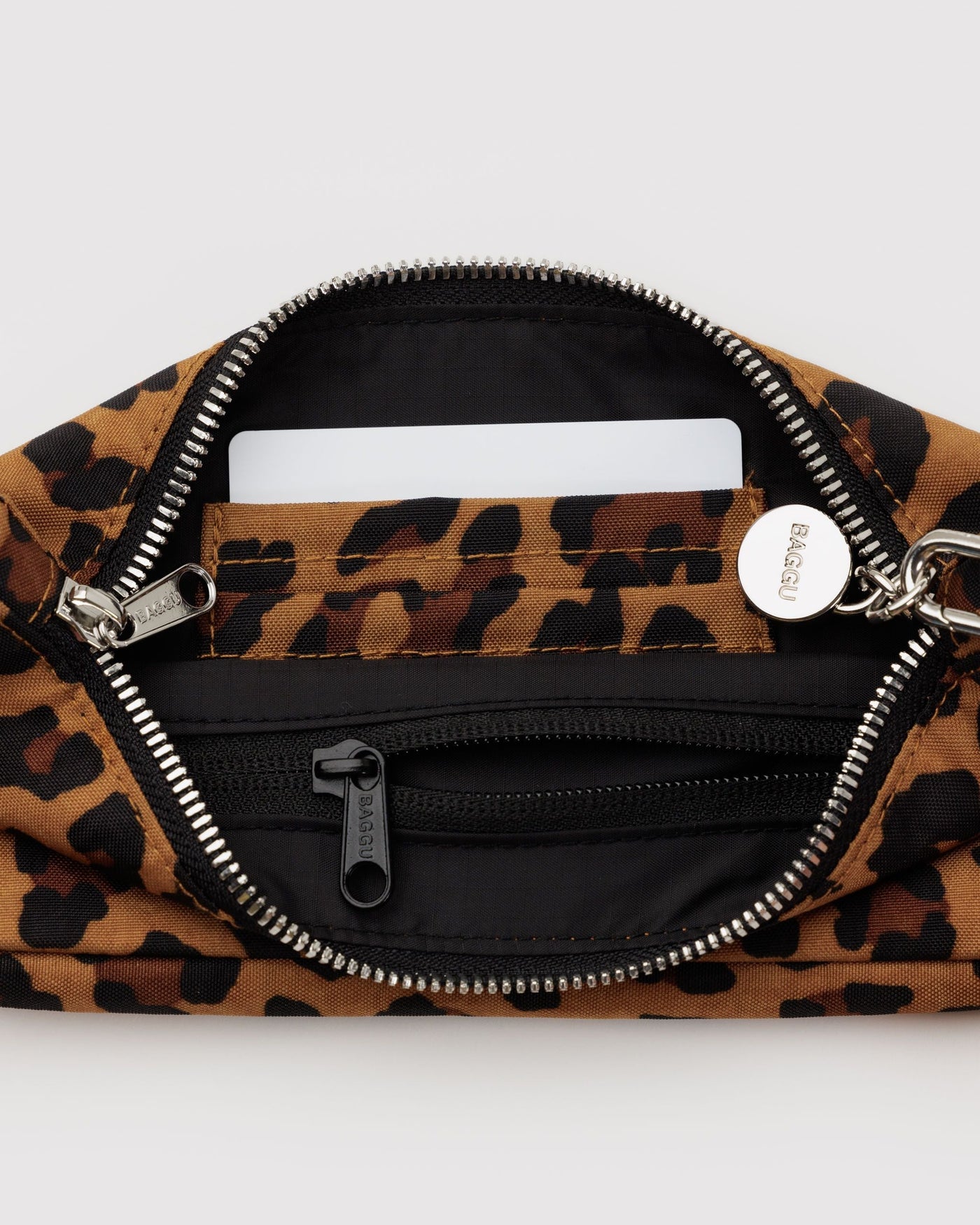 Nylon Pochette